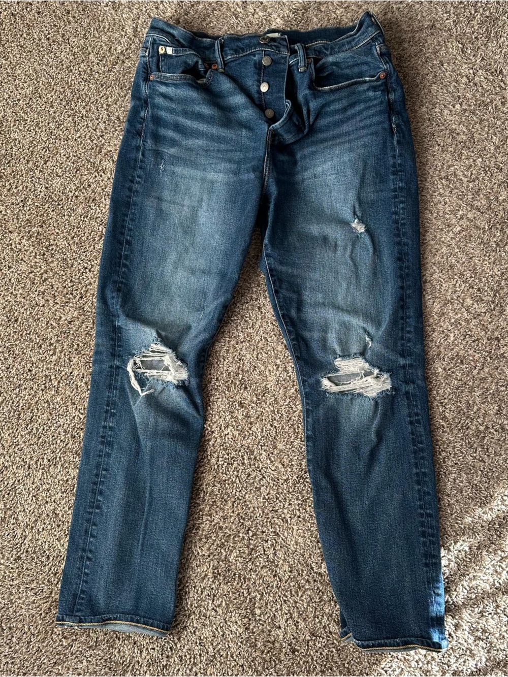 American Eagle Distressed Dark Blue Women's Jeans - straight crop